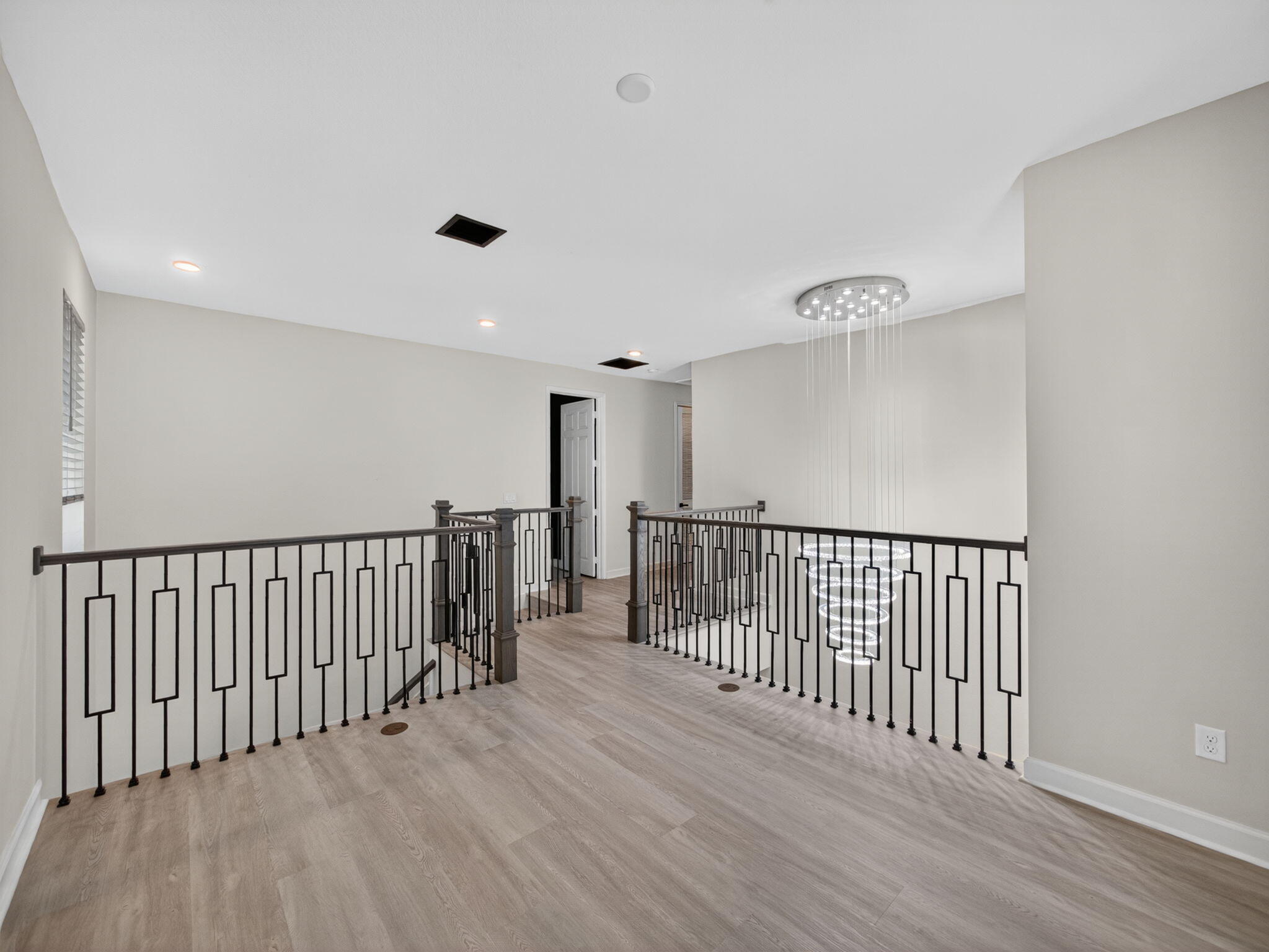 19655 Split Rail Run