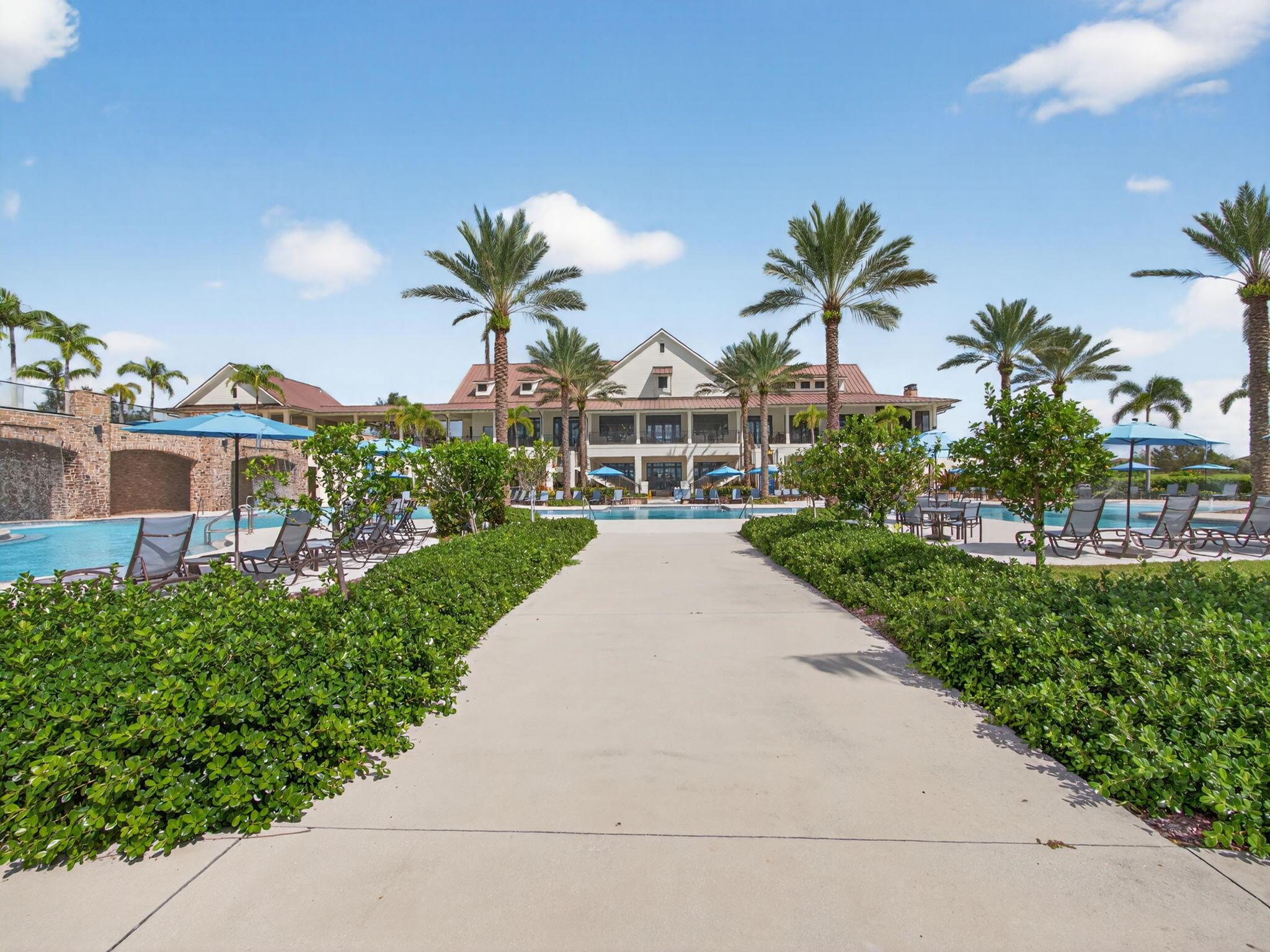 19655 Split Rail Run