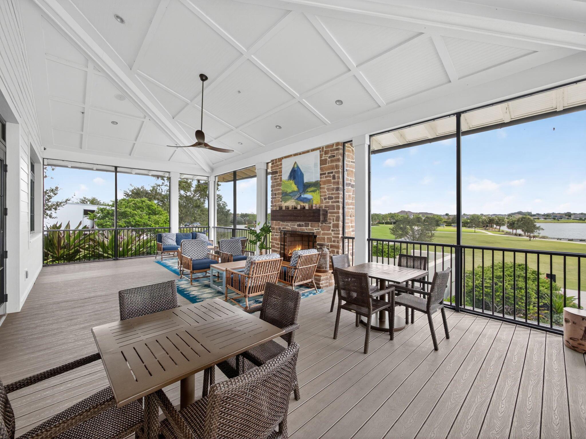 19655 Split Rail Run