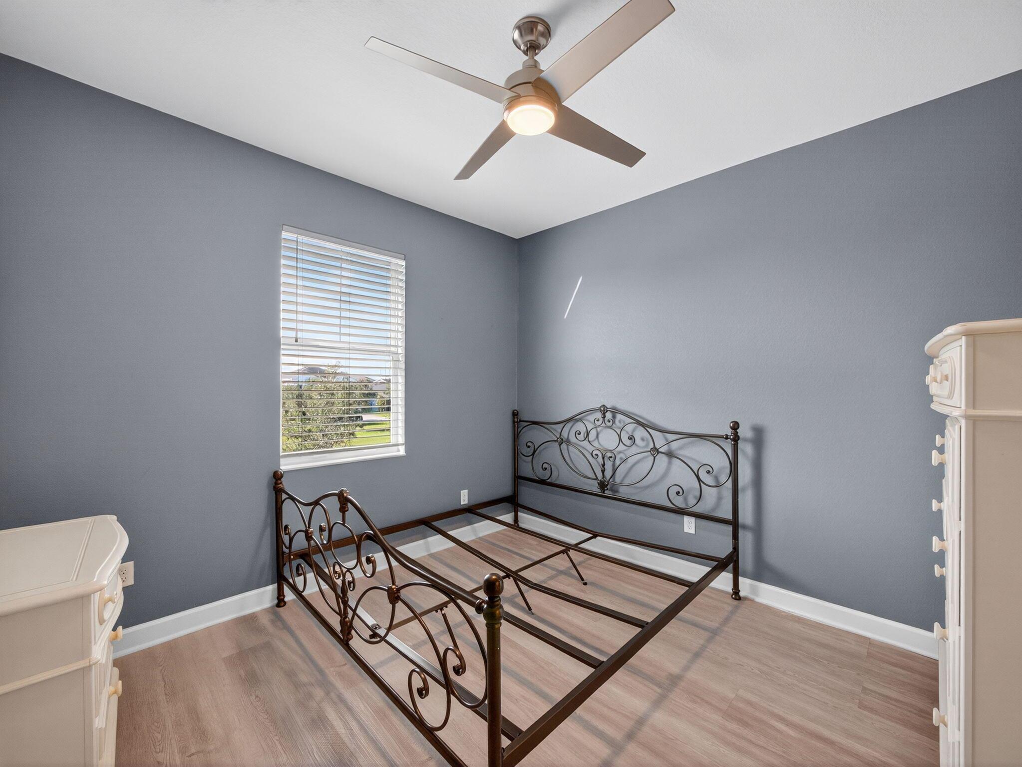 19655 Split Rail Run