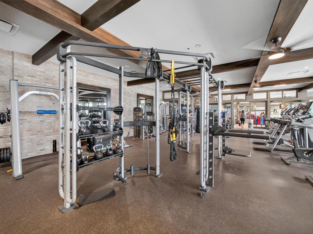 19655 Split Rail Run