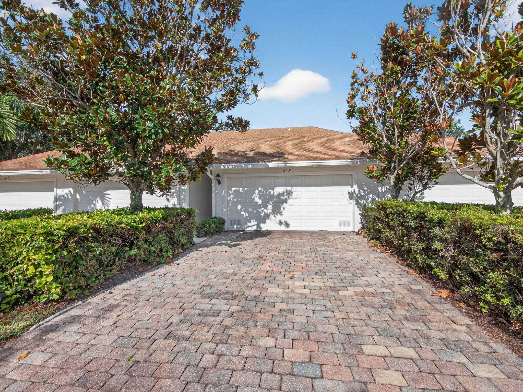 2785 E Community Drive