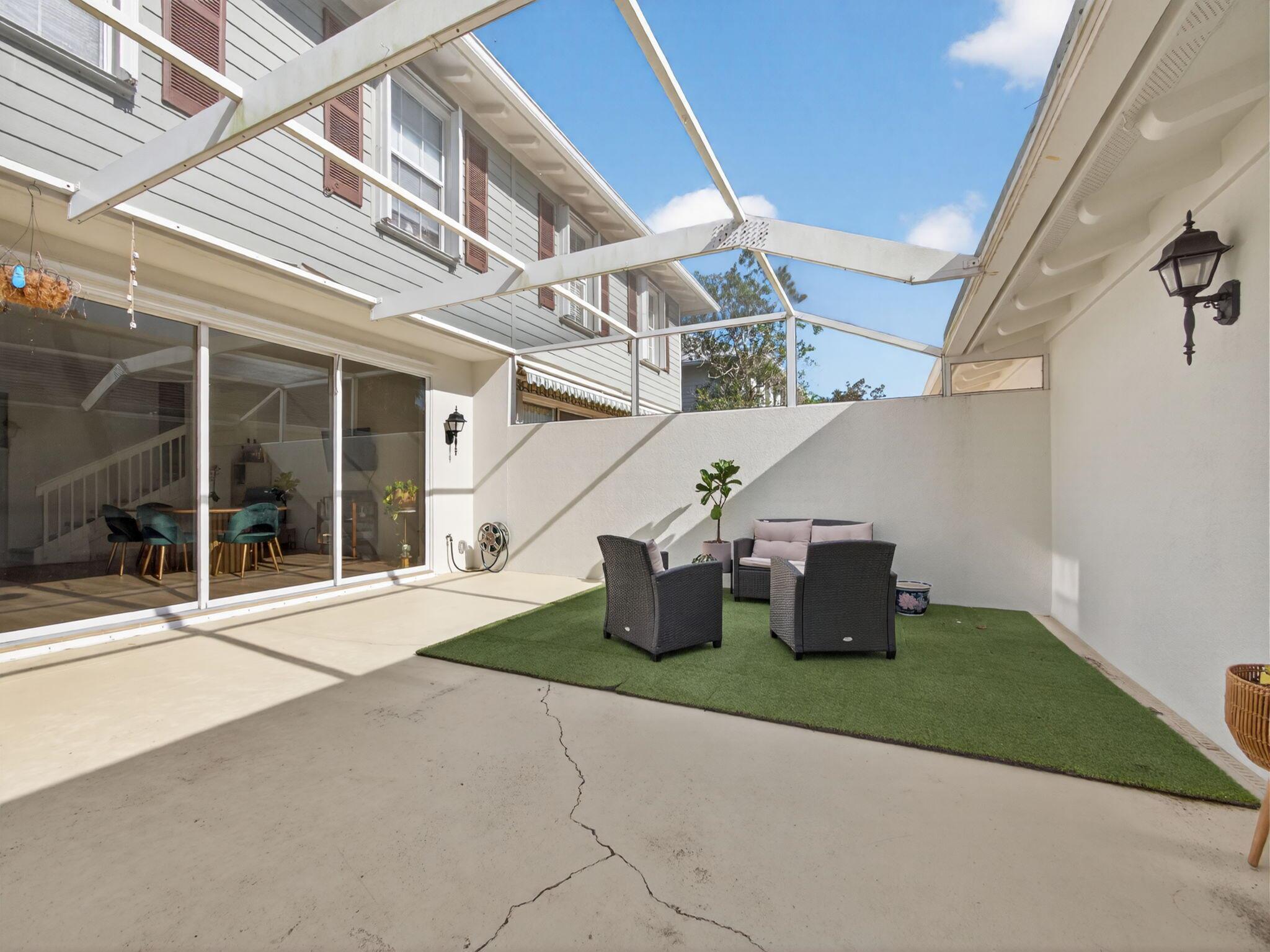 2785 E Community Drive