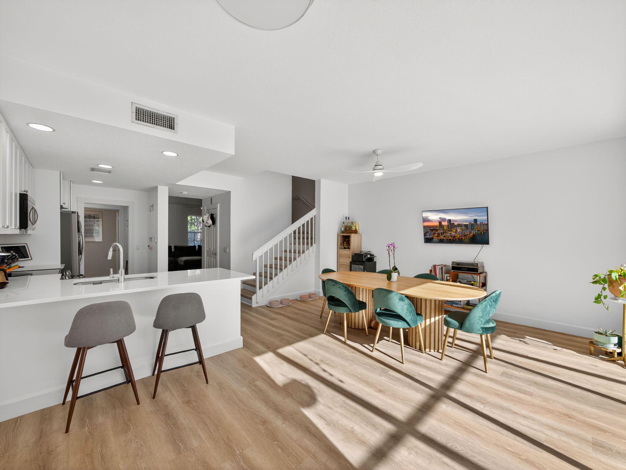 2785 E Community Drive