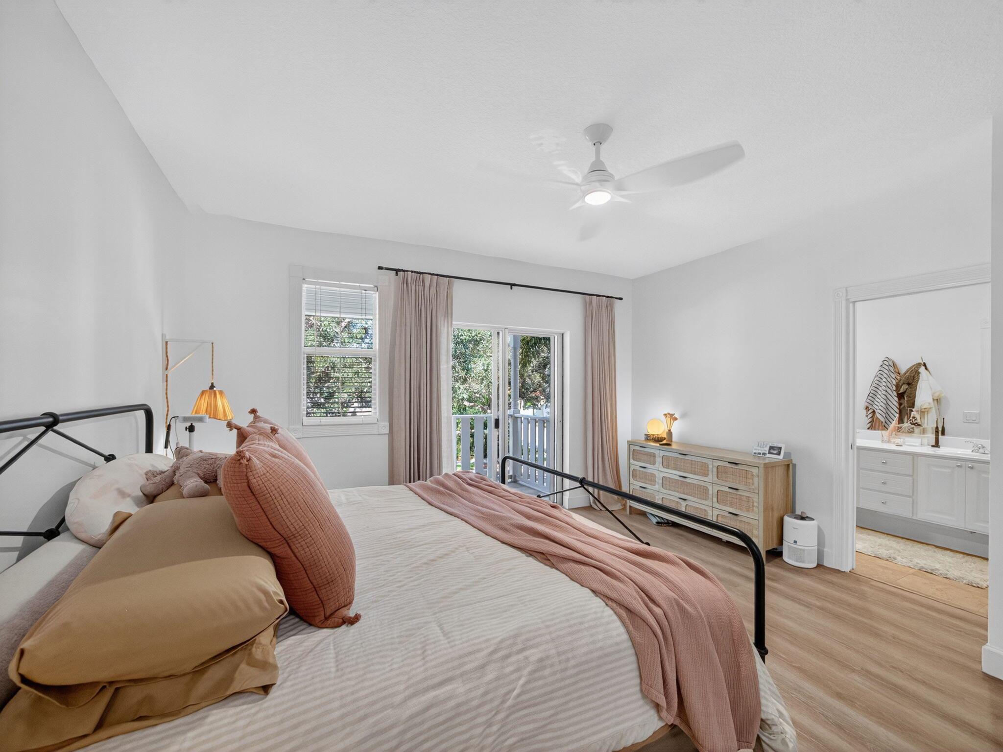 2785 E Community Drive