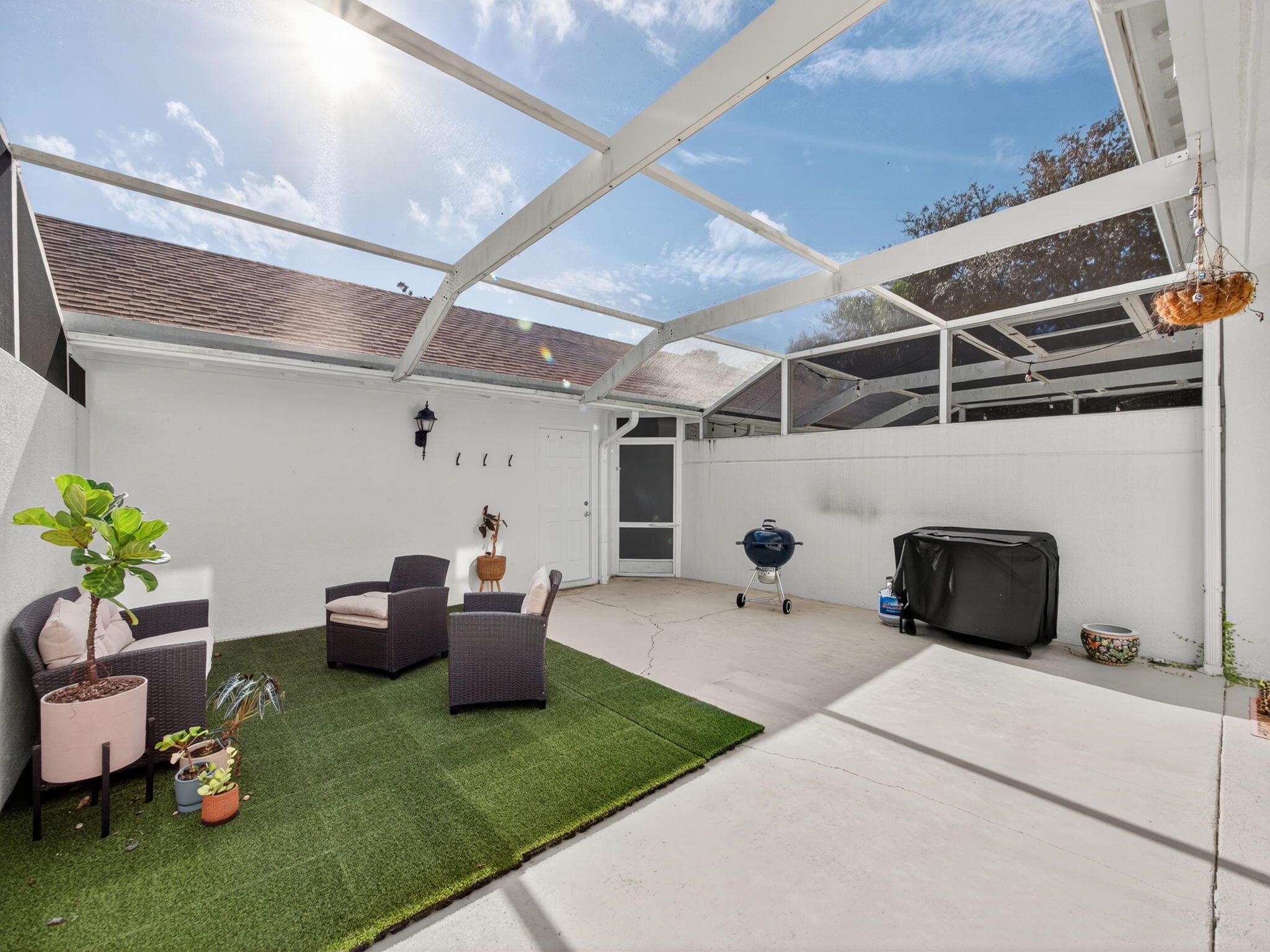 2785 E Community Drive