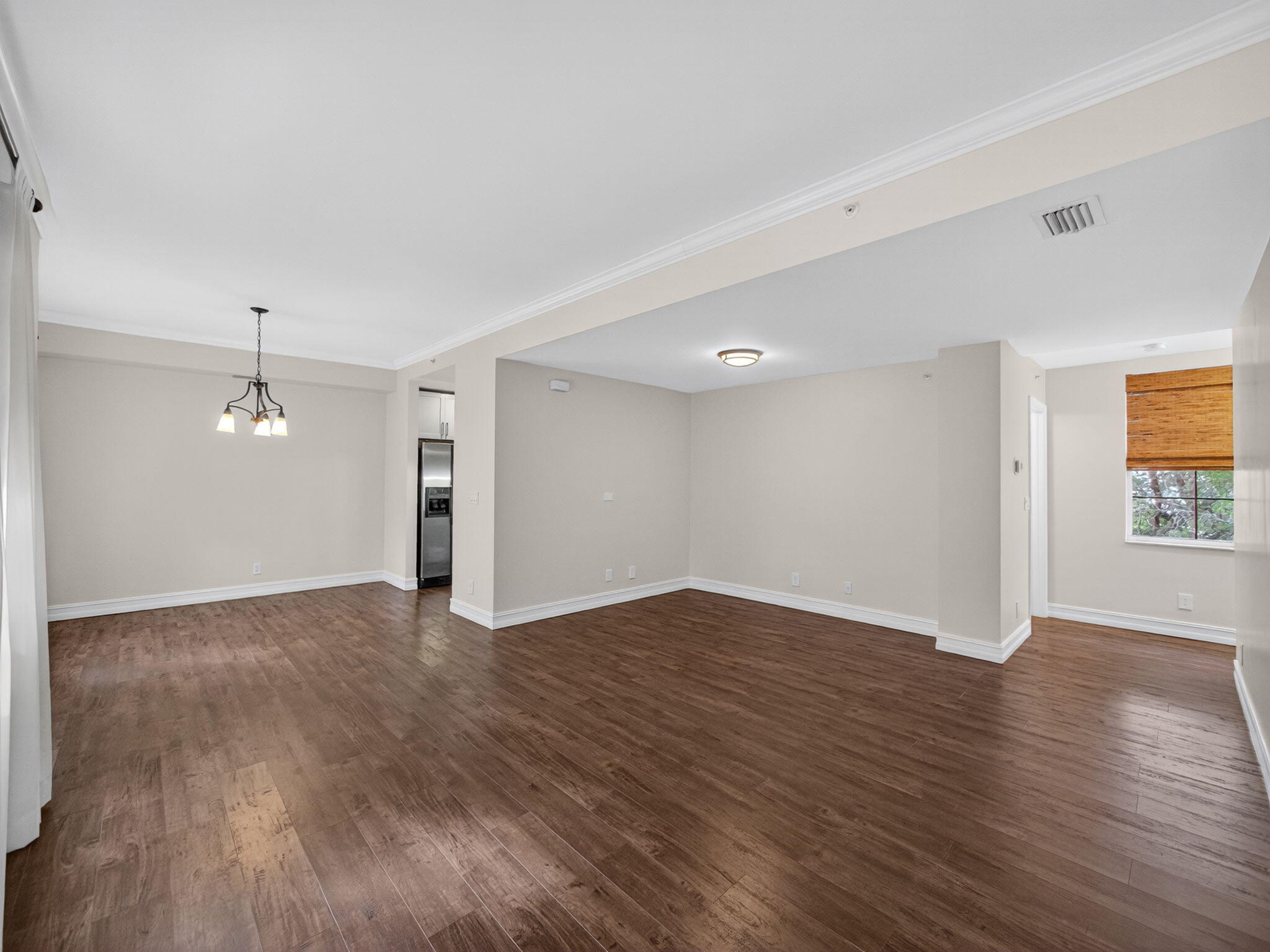 747 St Street 747