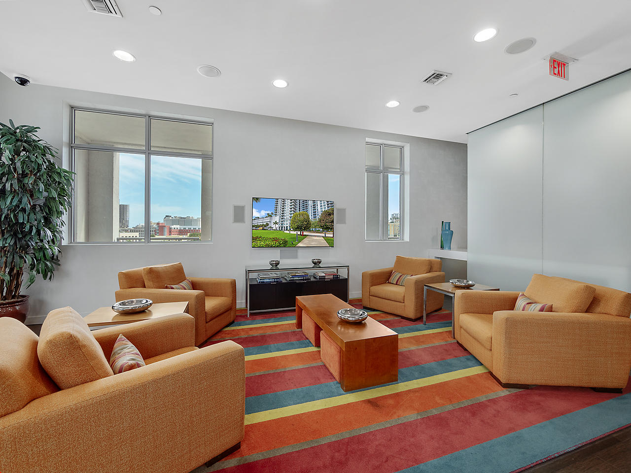 300 S Australian Avenue 1606