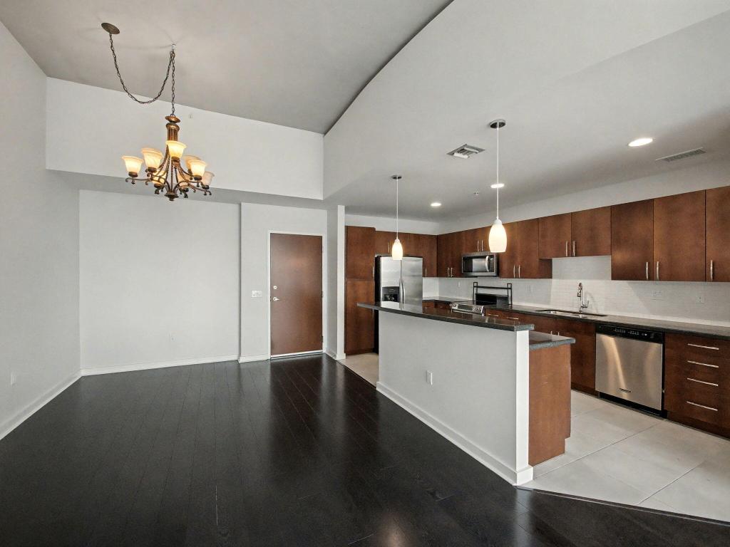 300 S Australian Avenue 1606