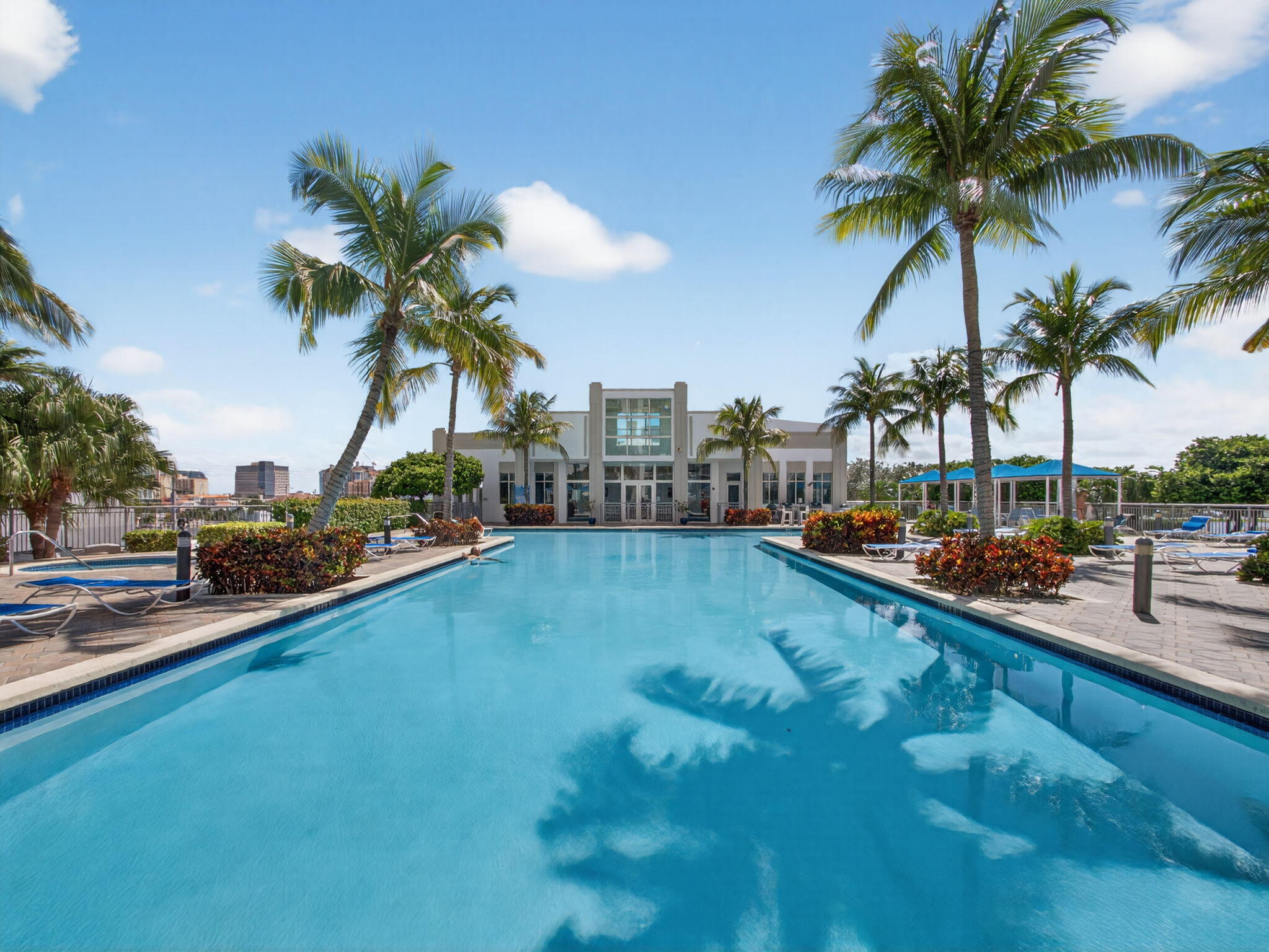 300 S Australian Avenue 1606