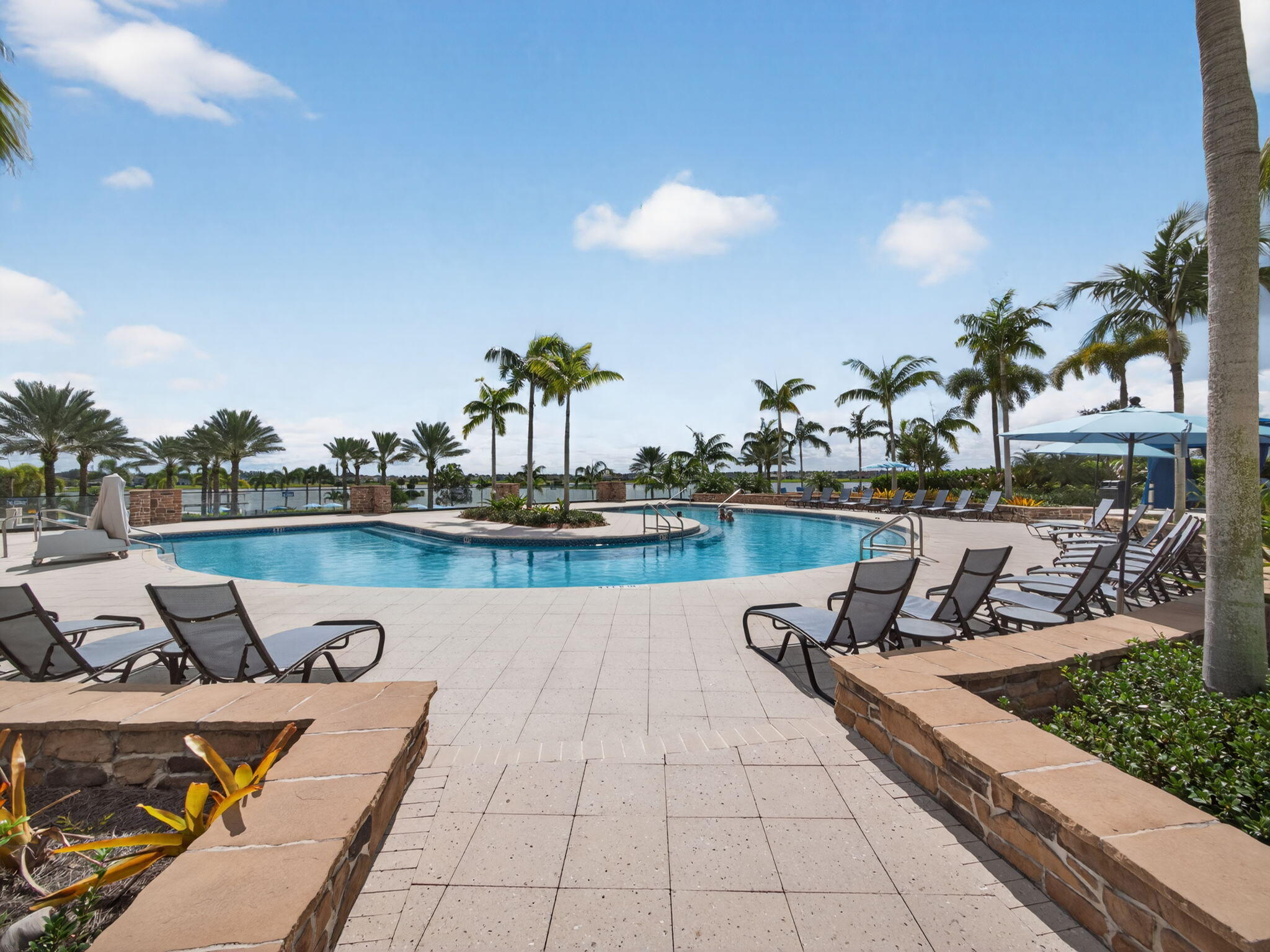 19655 Split Rail Run