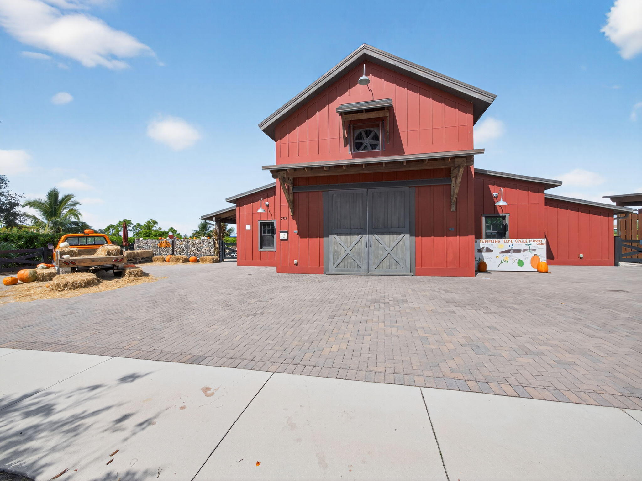 19655 Split Rail Run