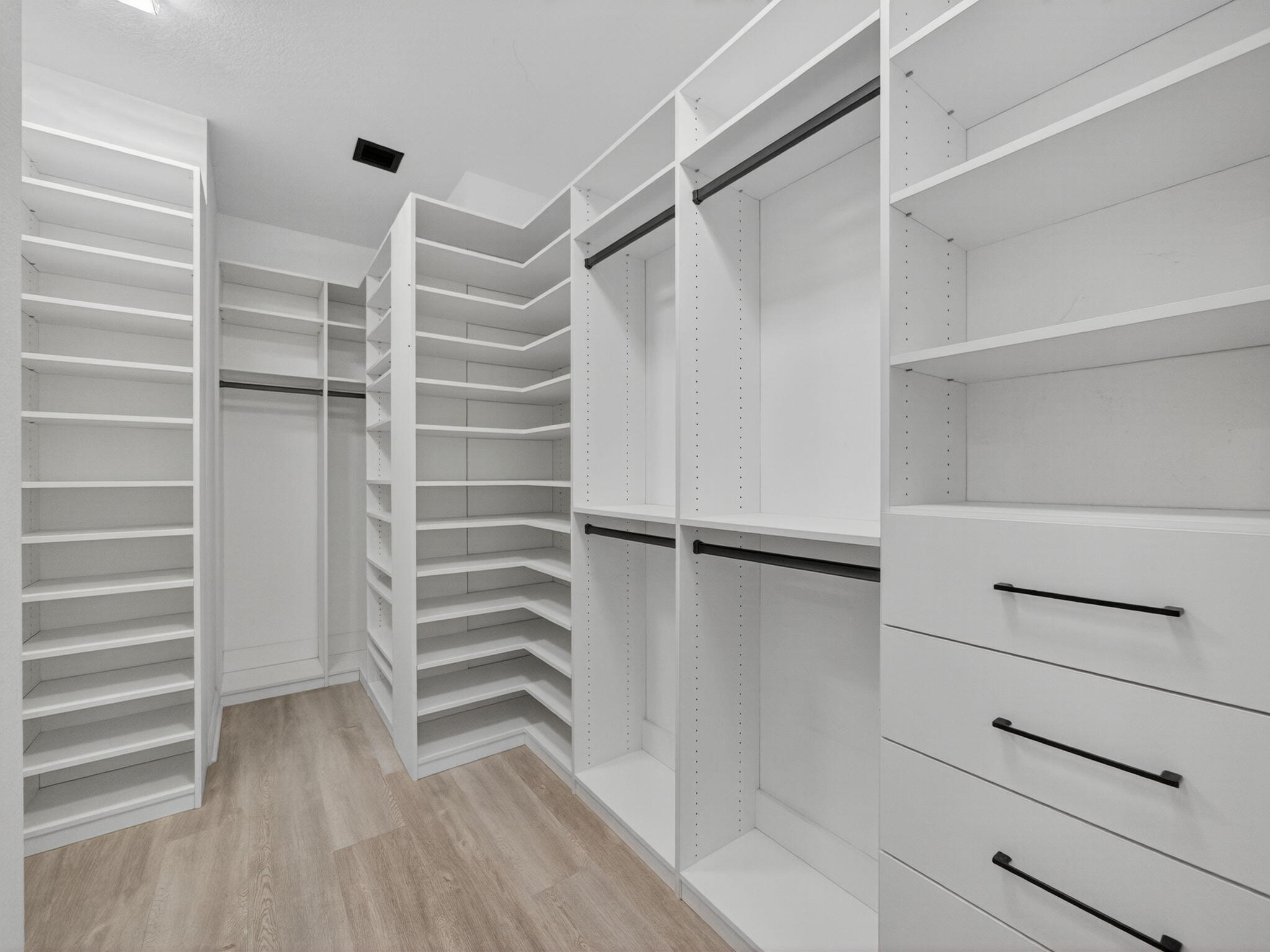 19655 Split Rail Run