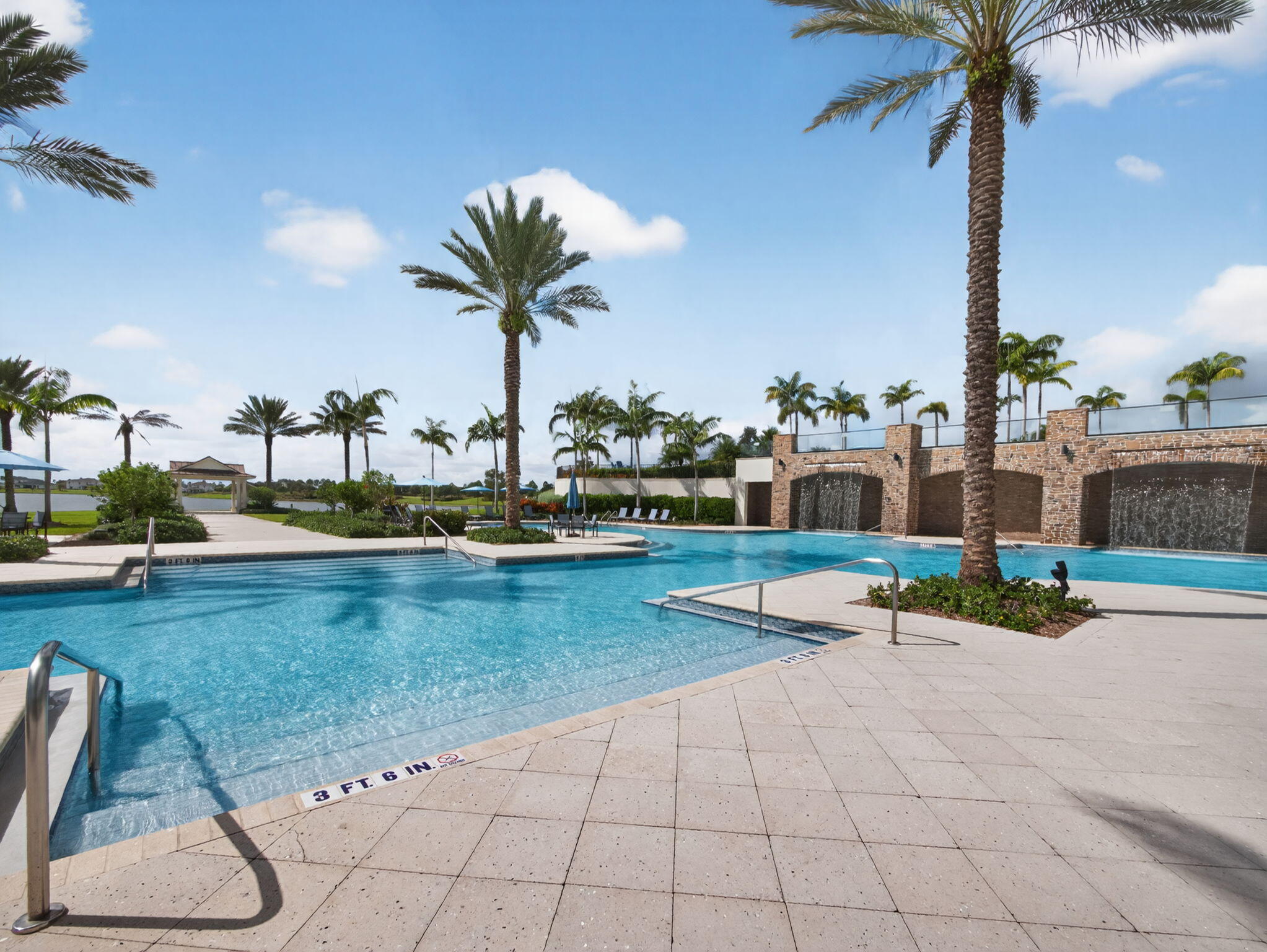 19655 Split Rail Run