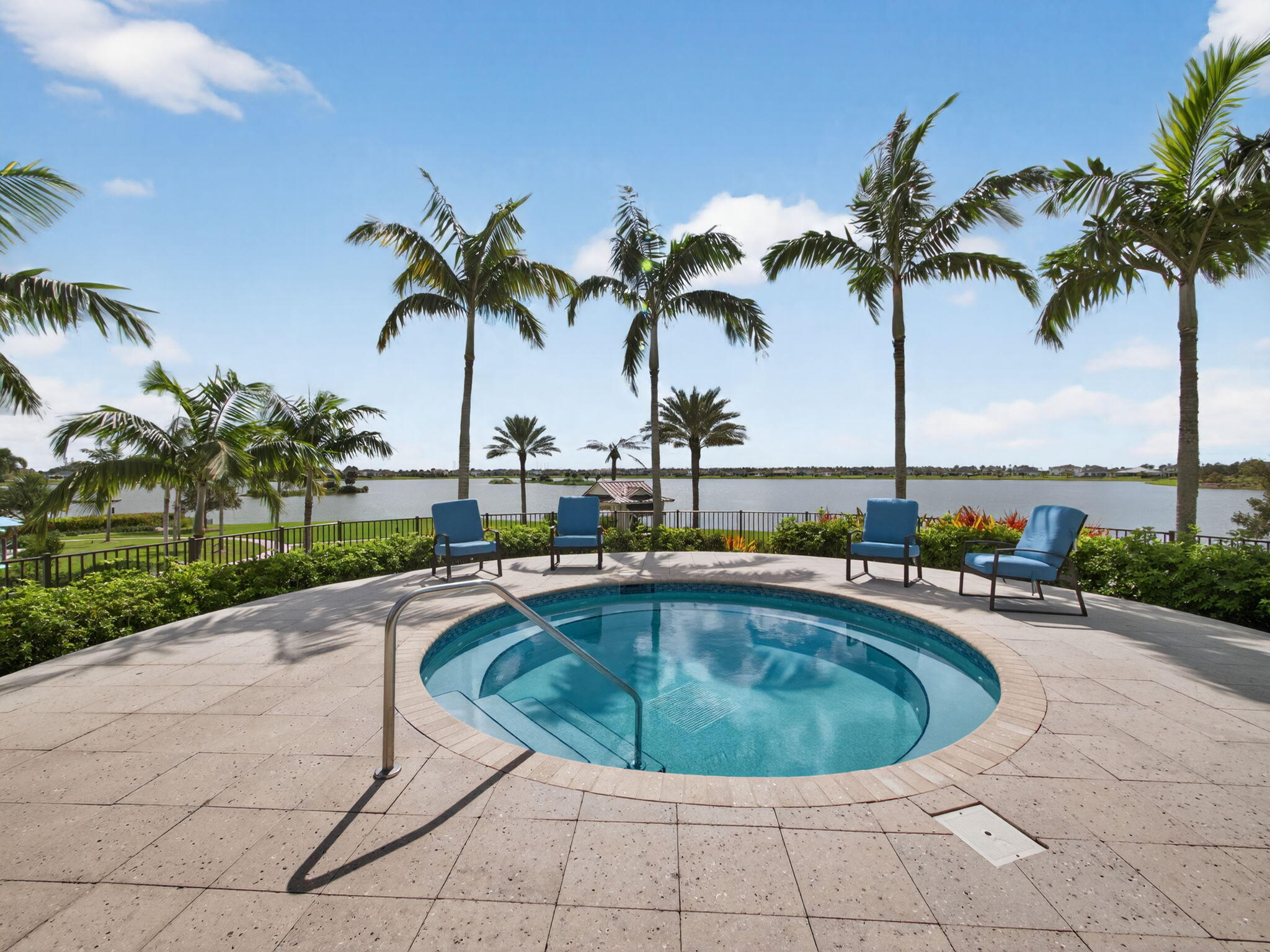 19655 Split Rail Run