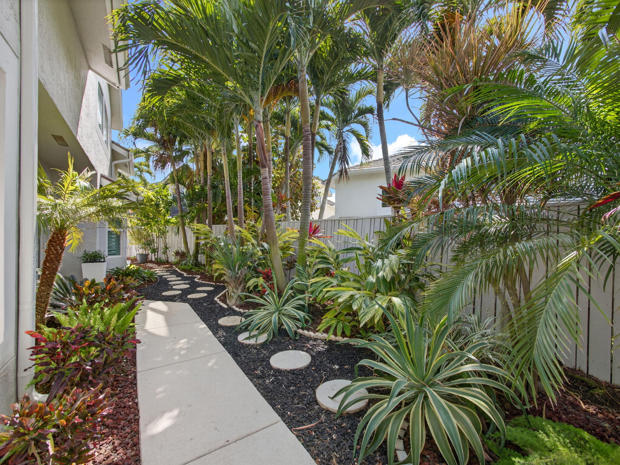 2028 Mainsail Circle