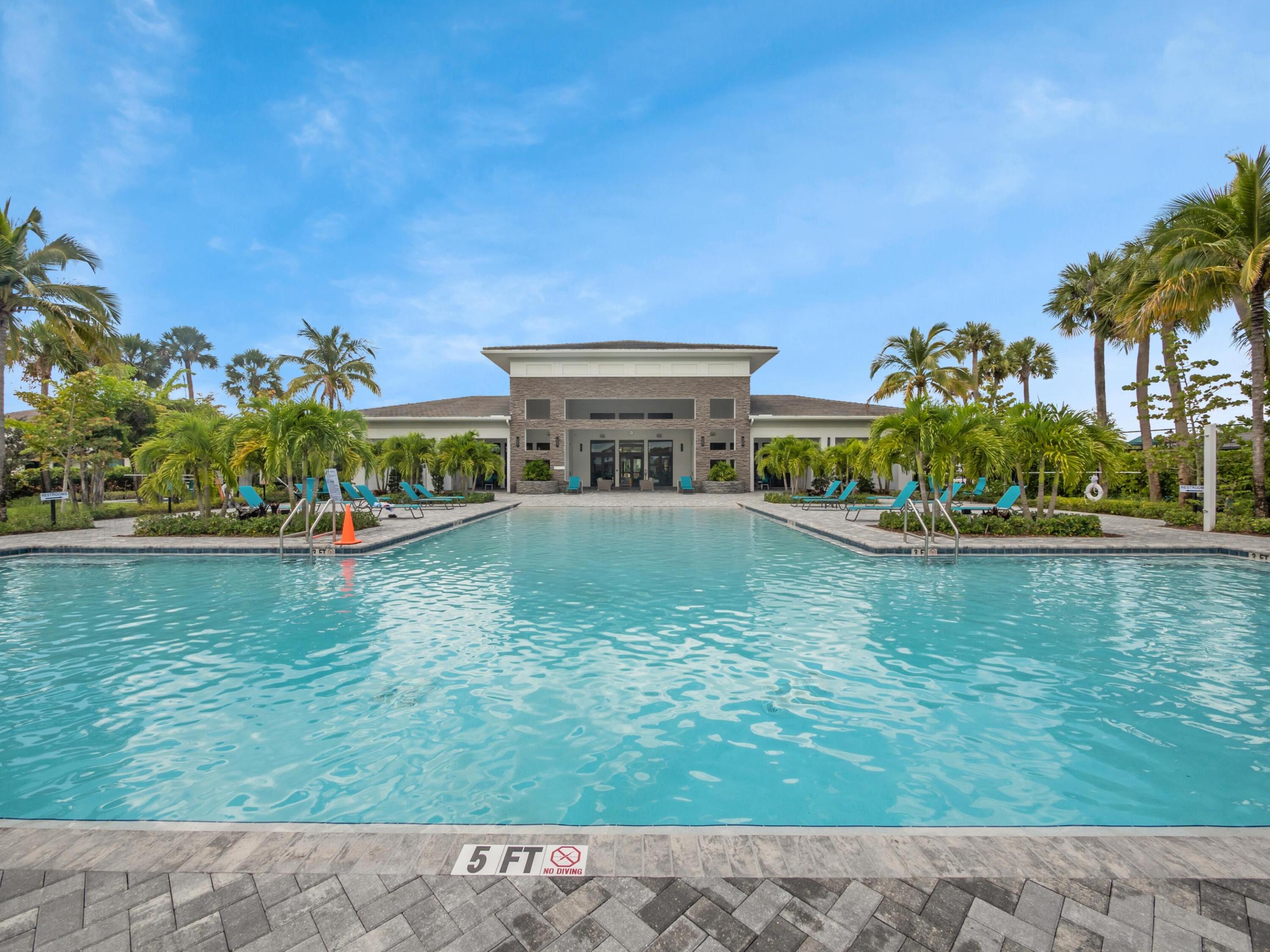 1325 Whitcombe Drive