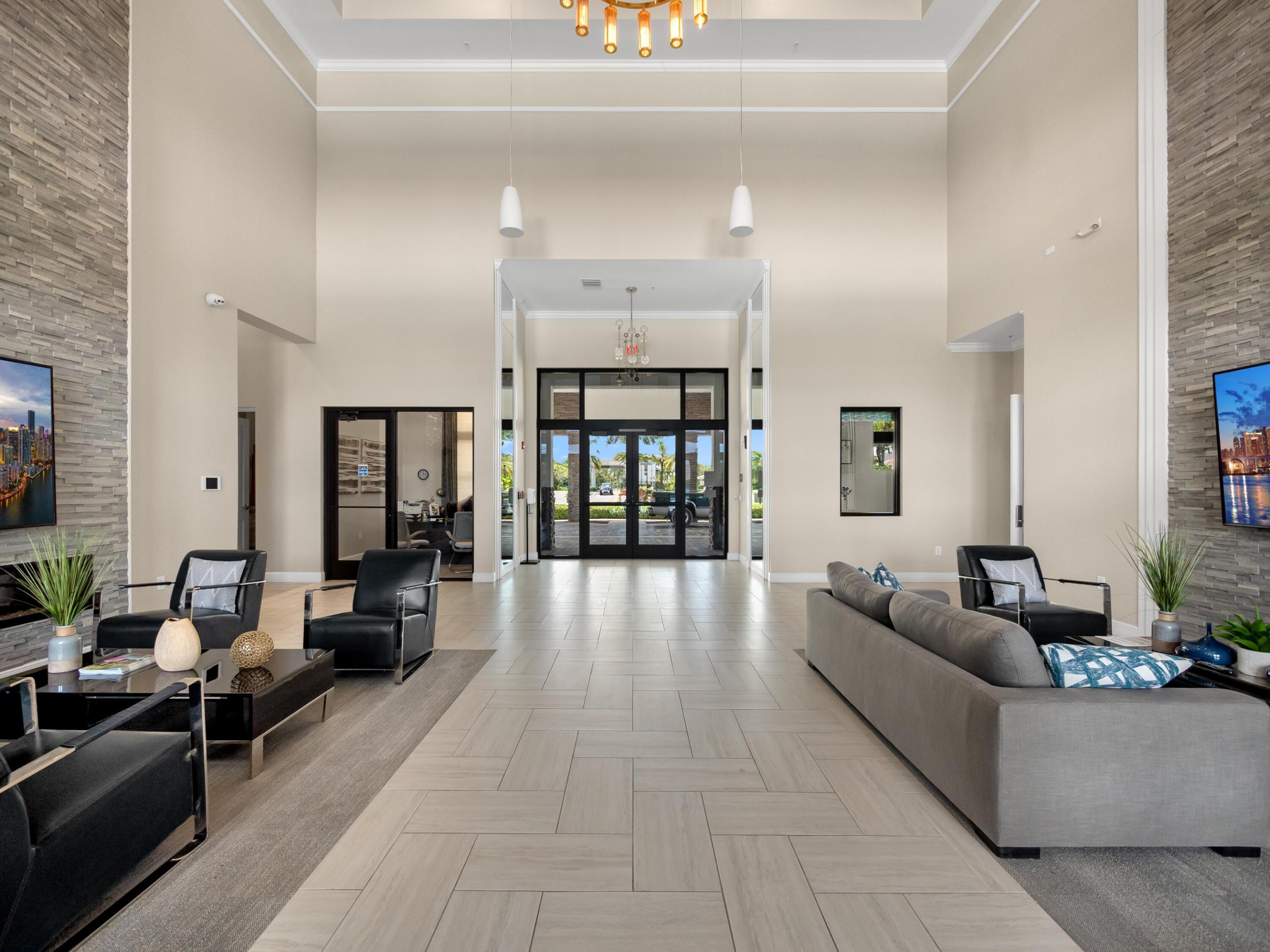 1325 Whitcombe Drive