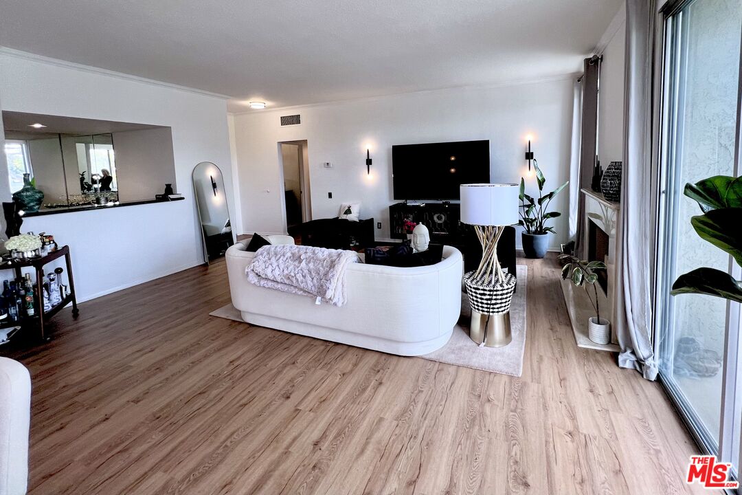 8960 Cynthia St Unit: 109