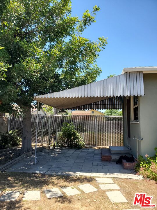 914 E Mabel Ave