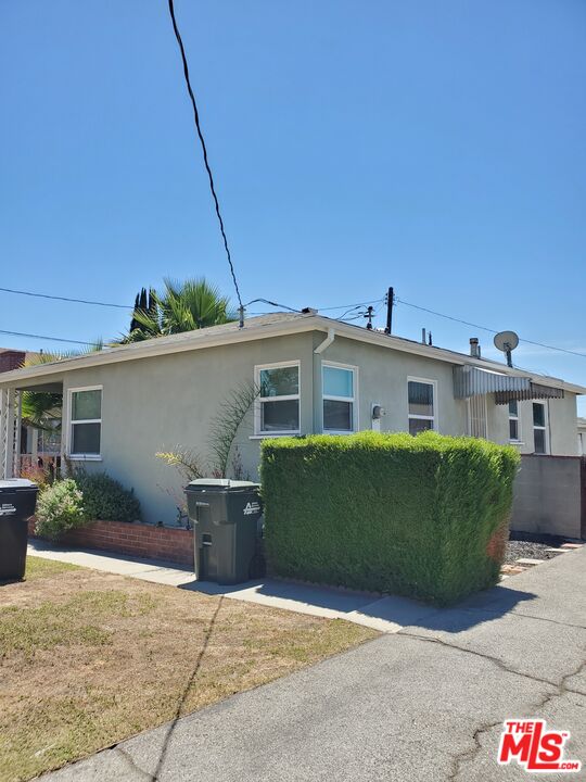 914 E Mabel Ave