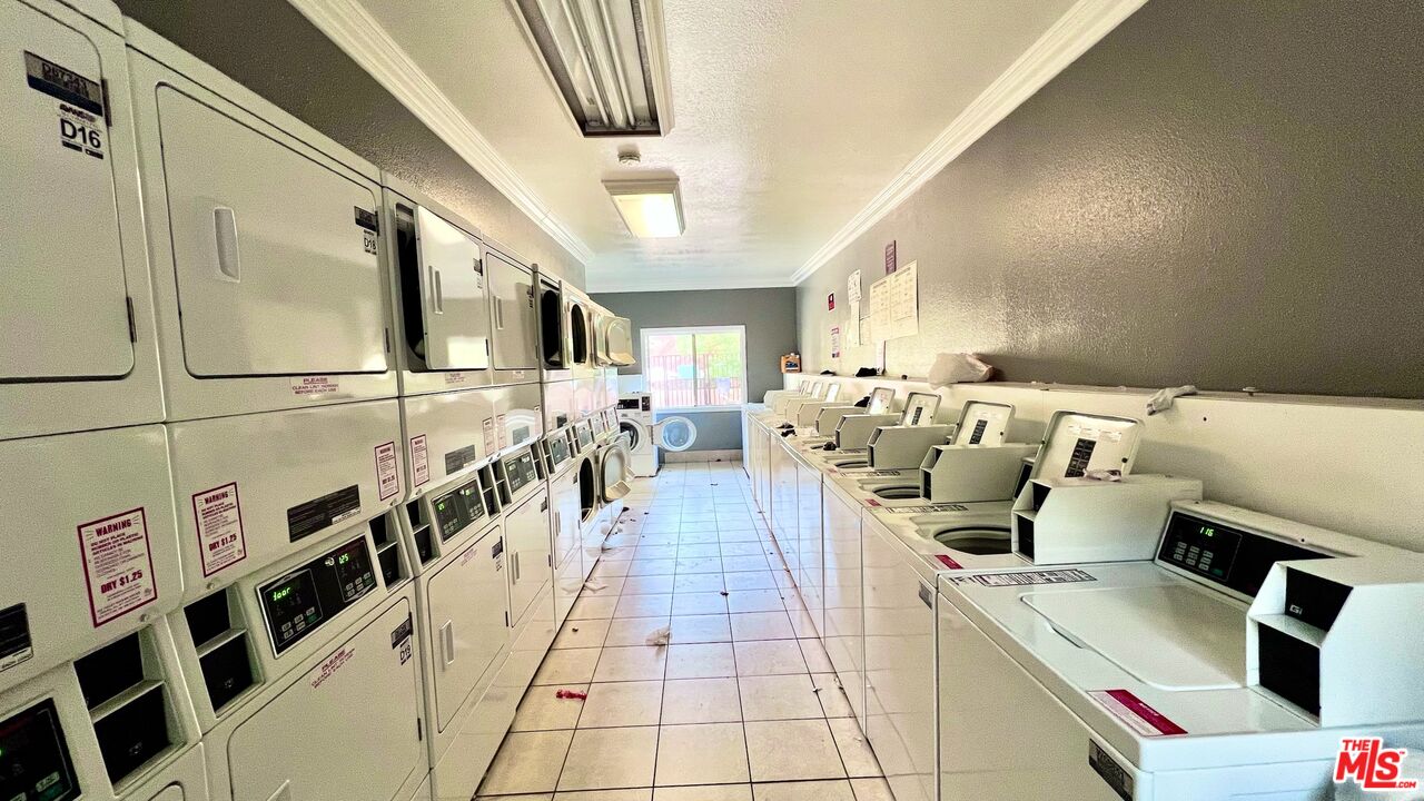 18350 Hatteras St Unit: 253