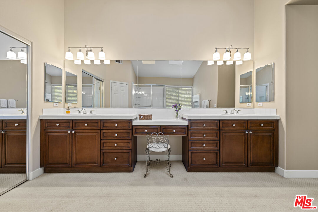 3432 Daniella Ct