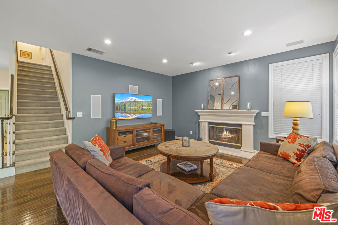 3432 Daniella Ct