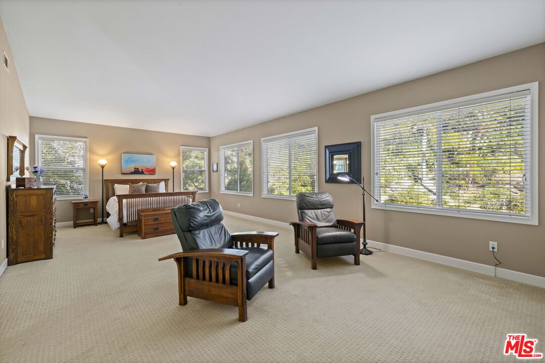3432 Daniella Ct