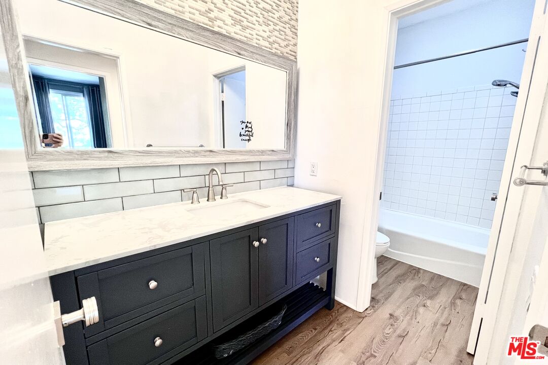 8960 Cynthia St Unit: 109