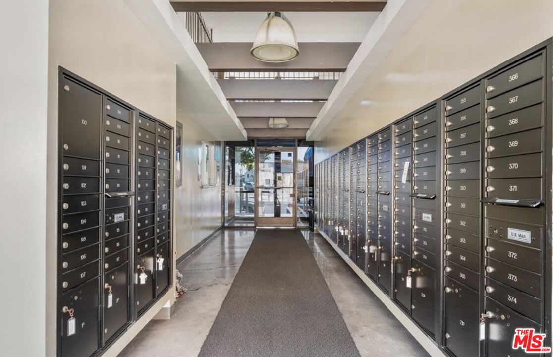 5585 E Pacific Coast Hwy Unit: 340