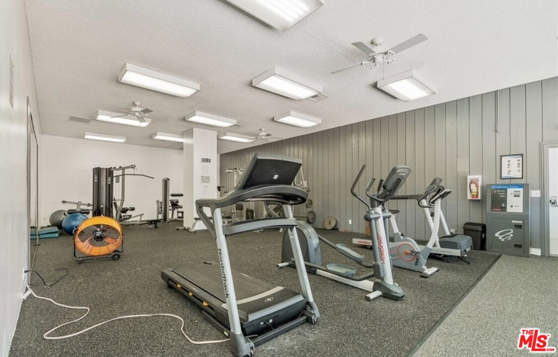 5585 E Pacific Coast Hwy Unit: 340