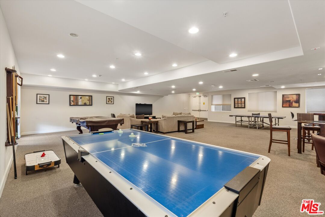 14412 Killion St Unit: 205