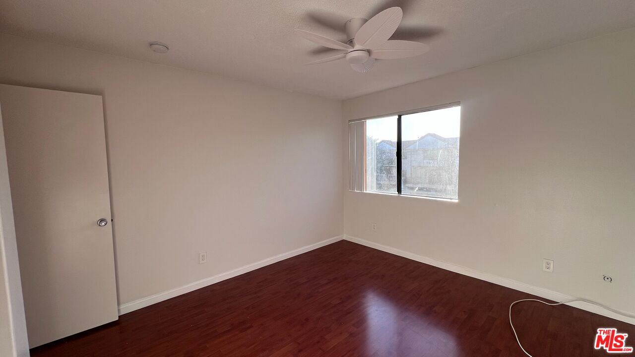 7442 Hazeltine Ave Unit: 204