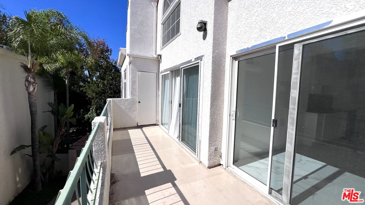 5420 Sylmar Ave Unit: 314