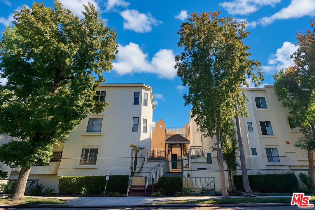 5420 Sylmar Ave Unit: 314
