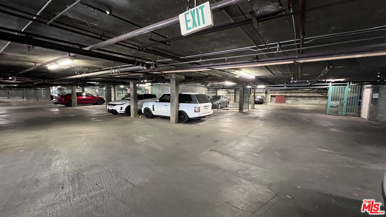 5420 Sylmar Ave Unit: 314