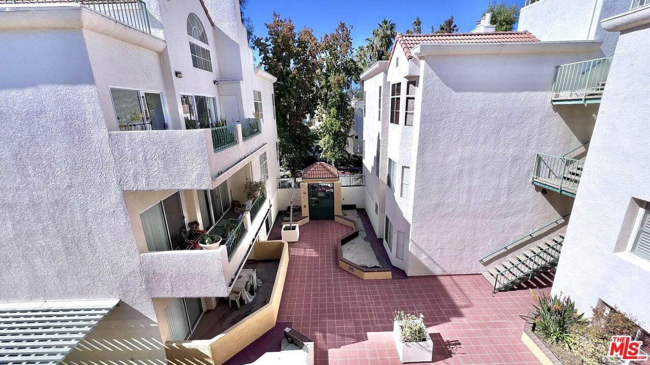 5420 Sylmar Ave Unit: 314