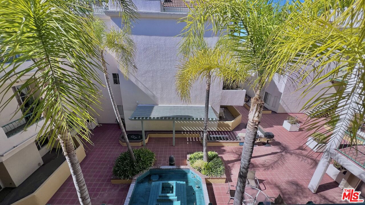 5420 Sylmar Ave Unit: 314