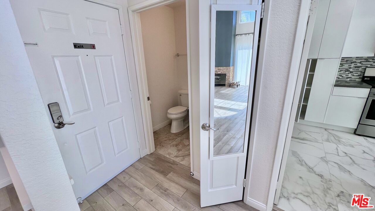 5420 Sylmar Ave Unit: 314