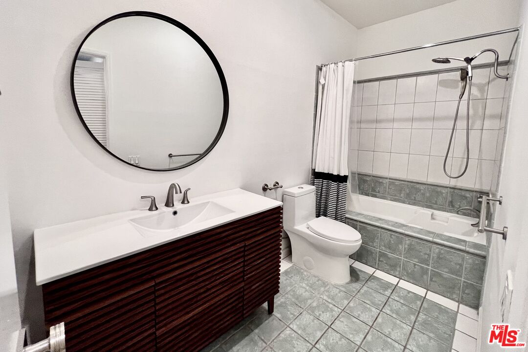 8960 Cynthia St Unit: 109