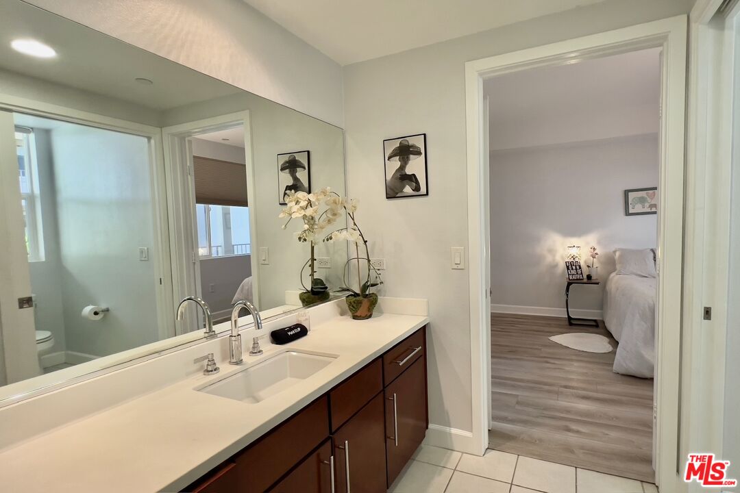 14412 Killion St Unit: 205