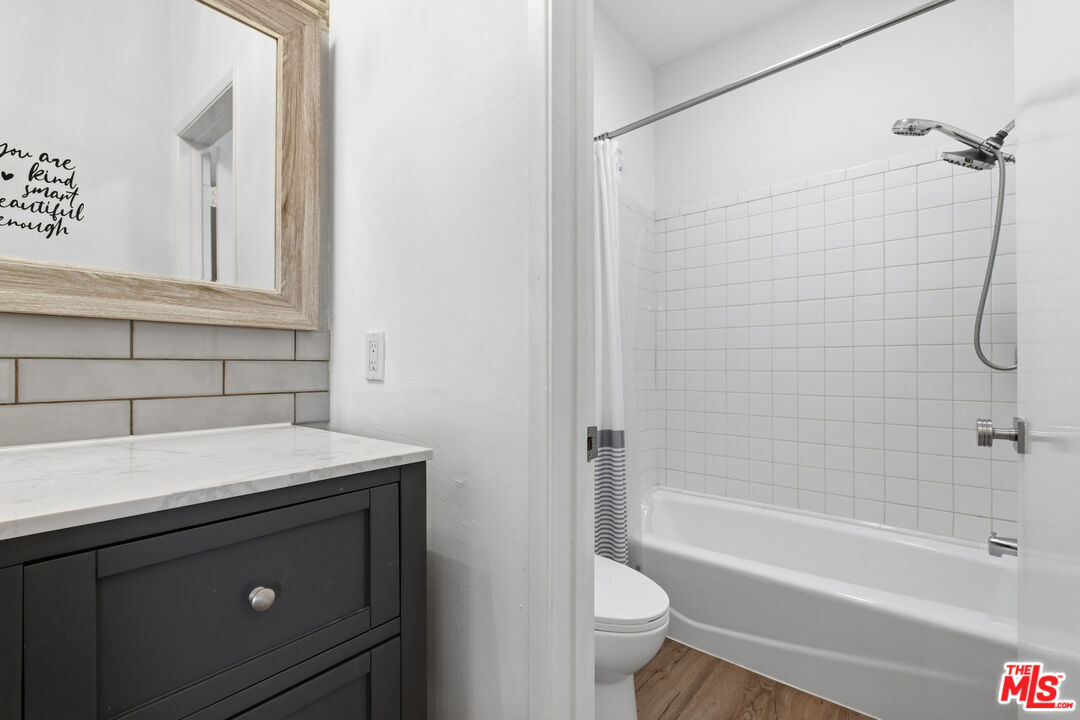 8960 Cynthia St Unit: 109