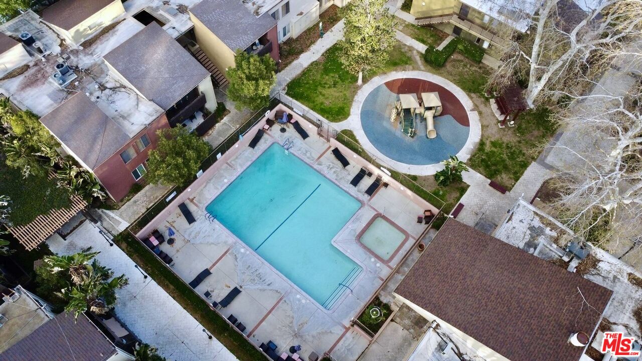 18350 Hatteras St Unit: 253