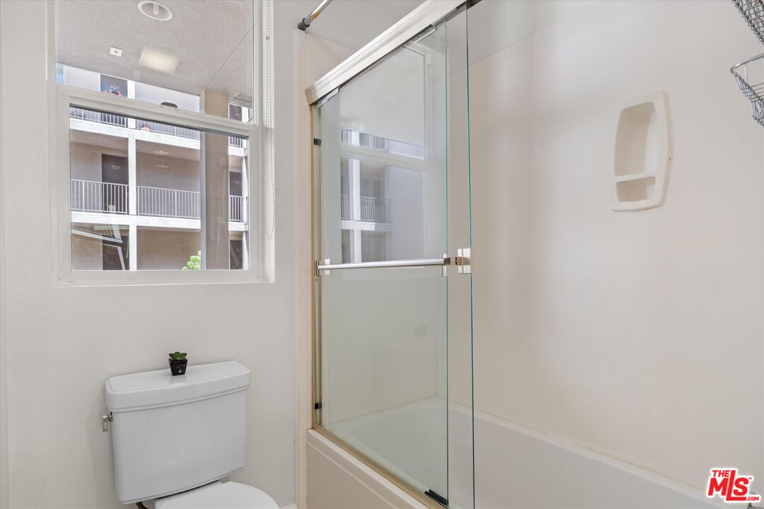 14412 Killion St Unit: 205