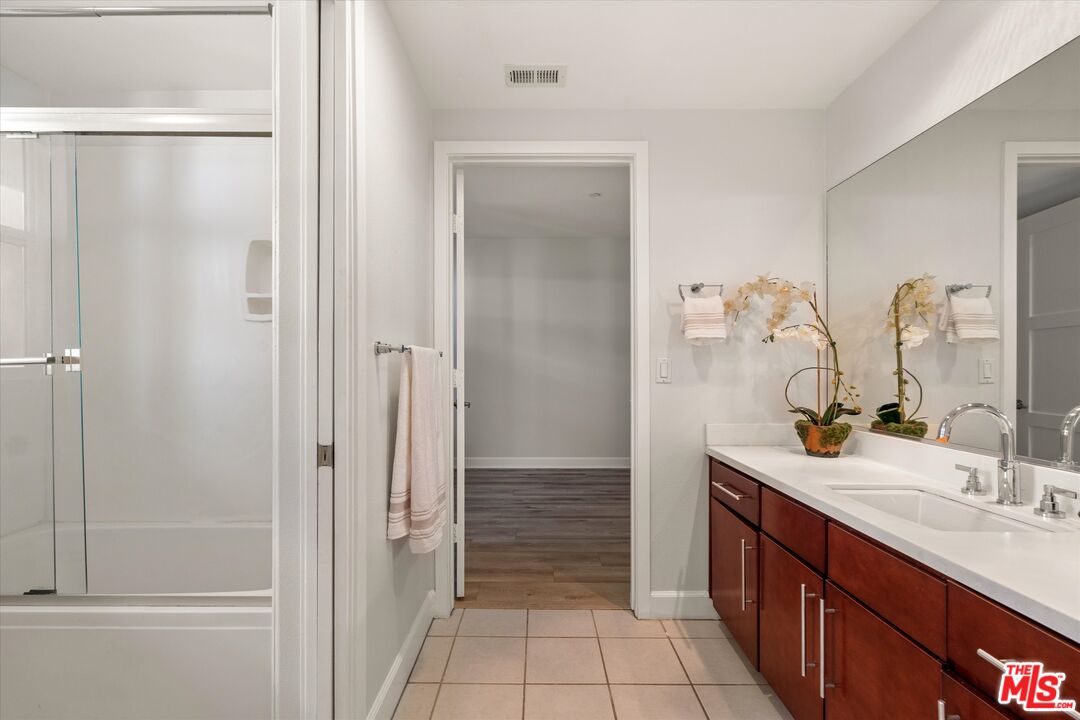 14412 Killion St Unit: 205