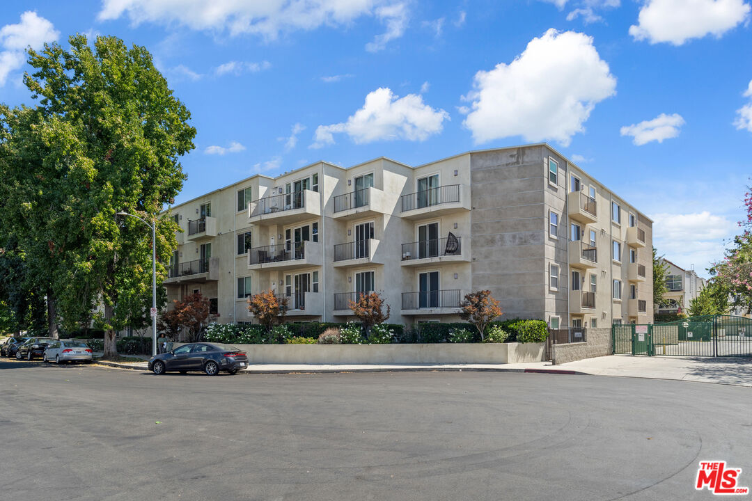 14412 Killion St Unit: 205