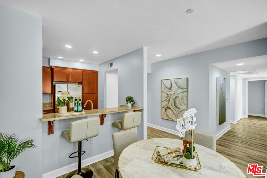 14412 Killion St Unit: 205