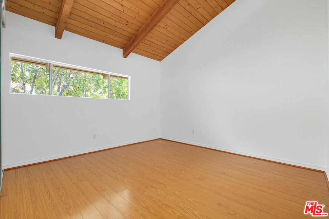 18350 Hatteras St Unit: 253