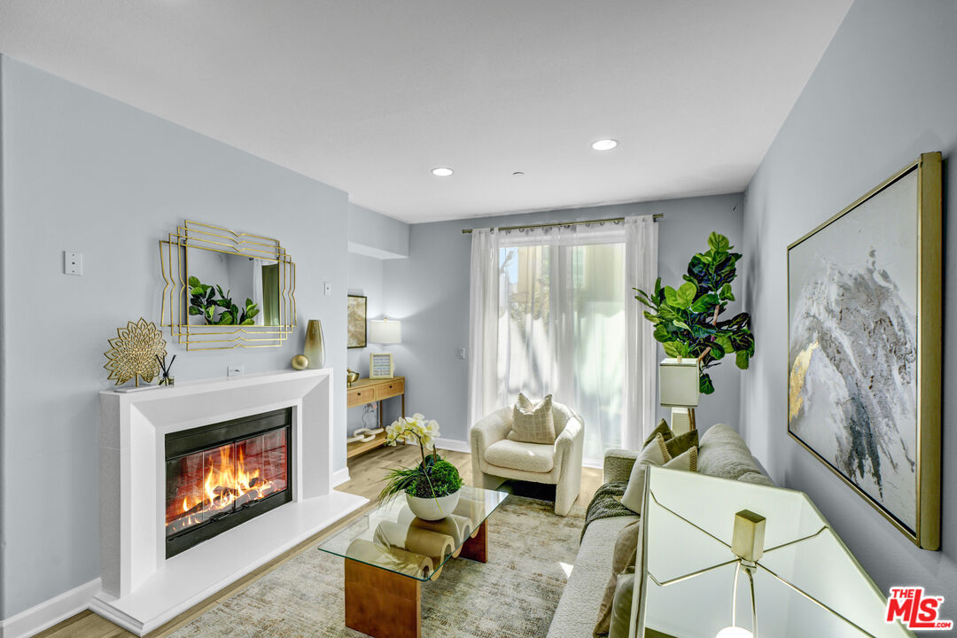 14412 Killion St Unit: 205